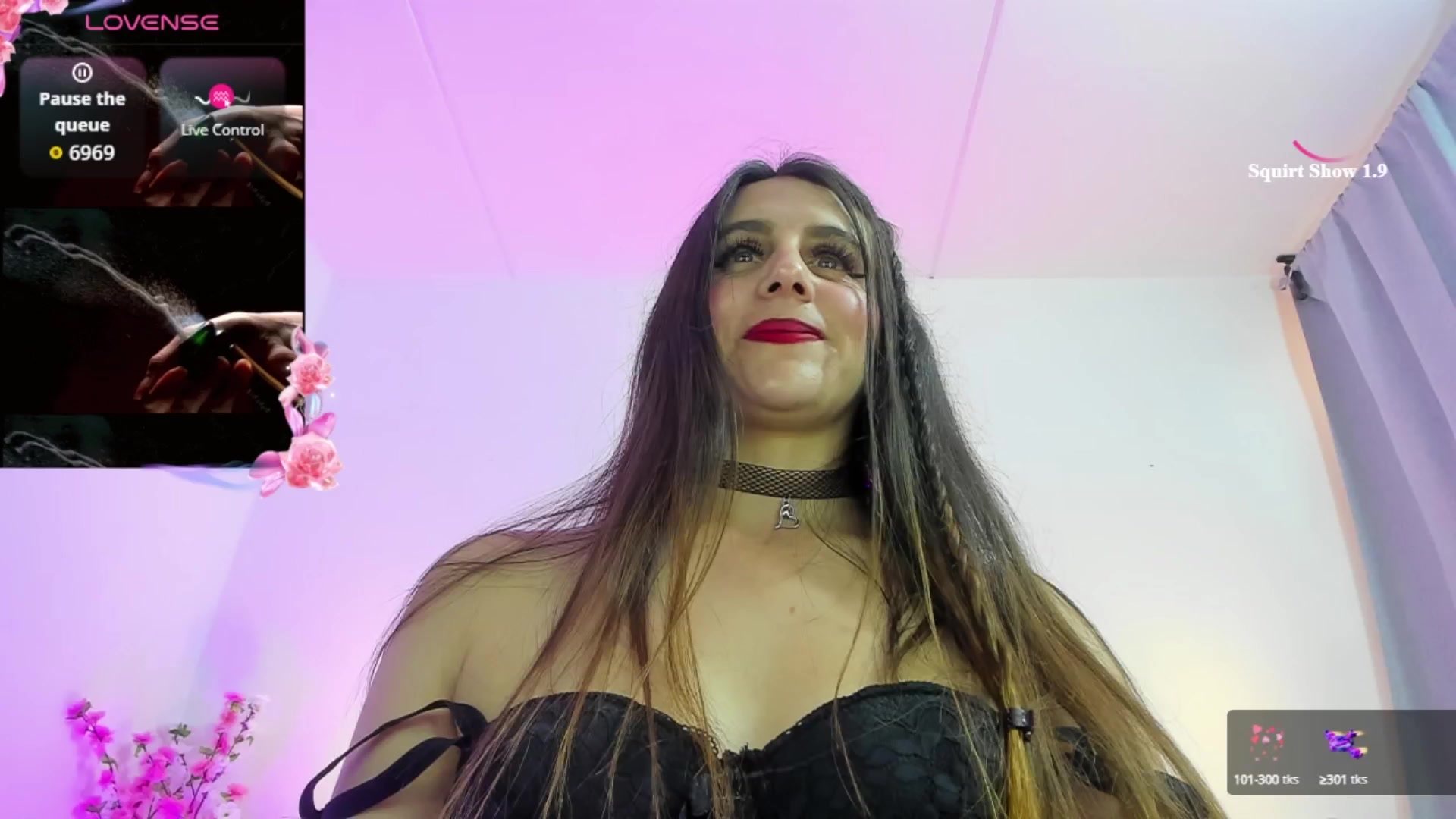 Samanthamilher Live Cam Screenshot – 2025-08-26 16:04:21