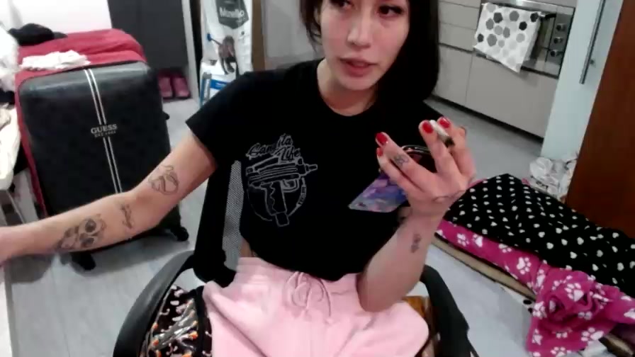 SaryDoll Live Cam Screenshot – 2025-08-08 23:42:42