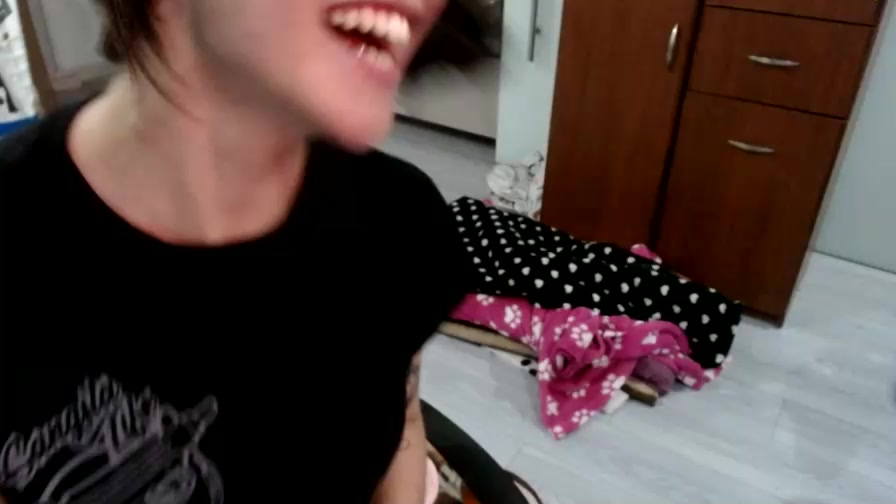 SaryDoll Live Cam Screenshot – 2025-08-09 00:02:05