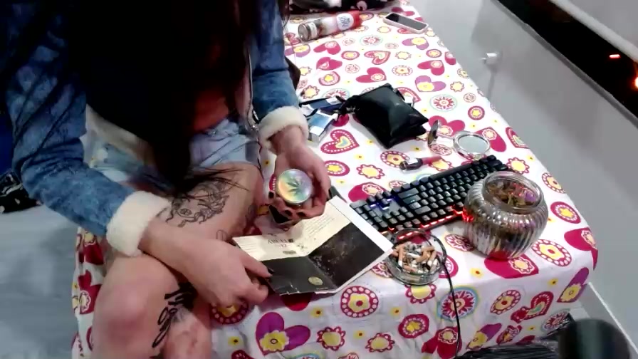 SaryDoll Live Cam Screenshot – 2025-08-26 01:38:22