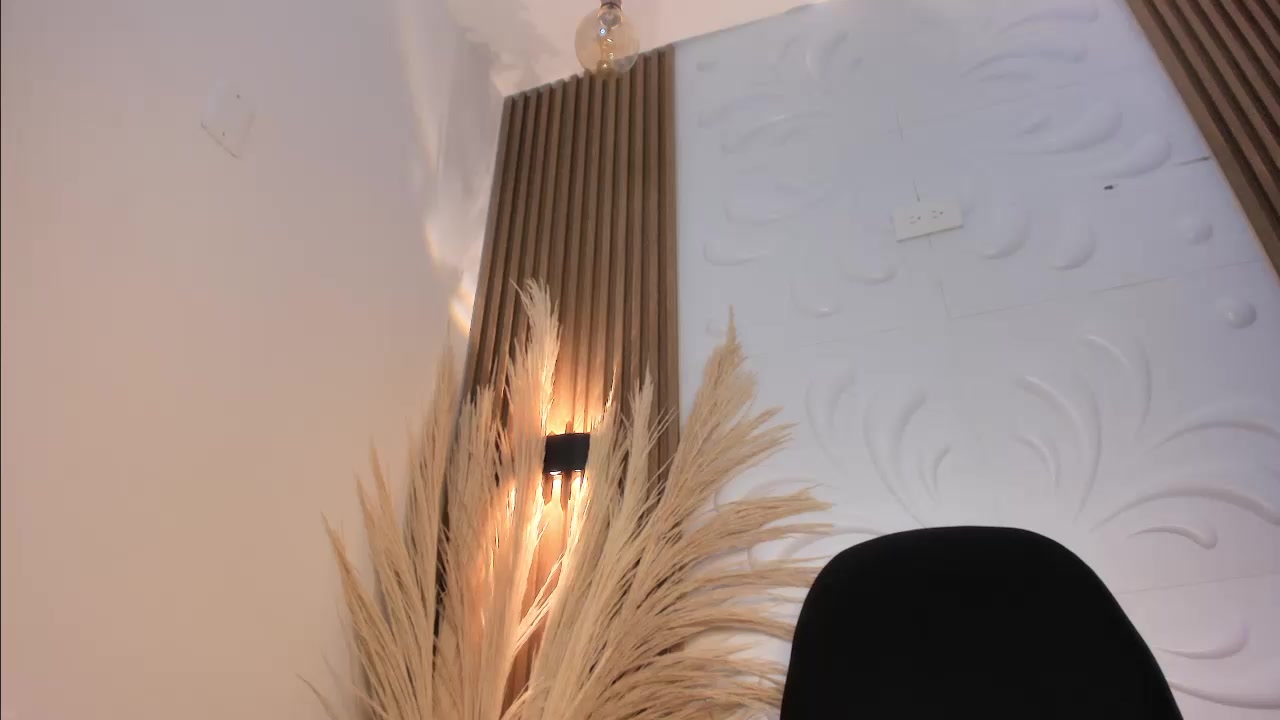 ScarletWalkerBm Live Cam Screenshot –  