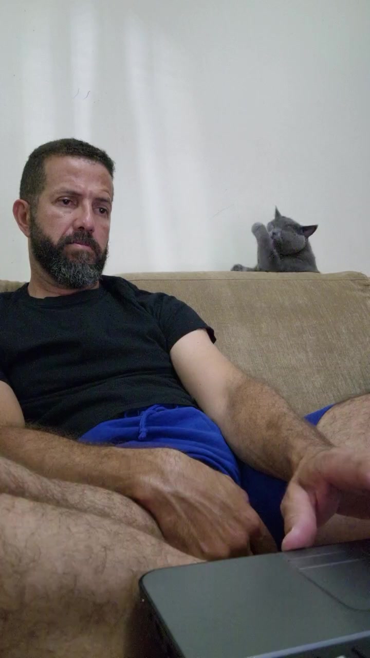 Selfsuckbigdick Live Cam Screenshot – 2025-08-06 23:31:27