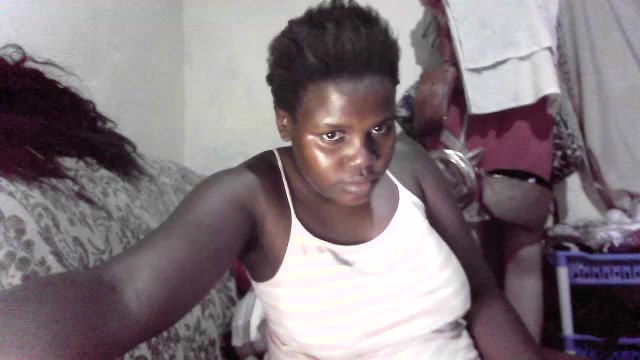 Sexyqueen24 Live Cam Screenshot – 2025-08-26 18:28:46