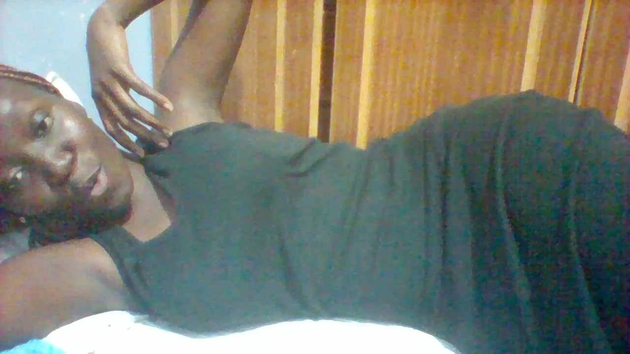 Shania_lover Live Cam Screenshot – 2025-09-10 14:20:51