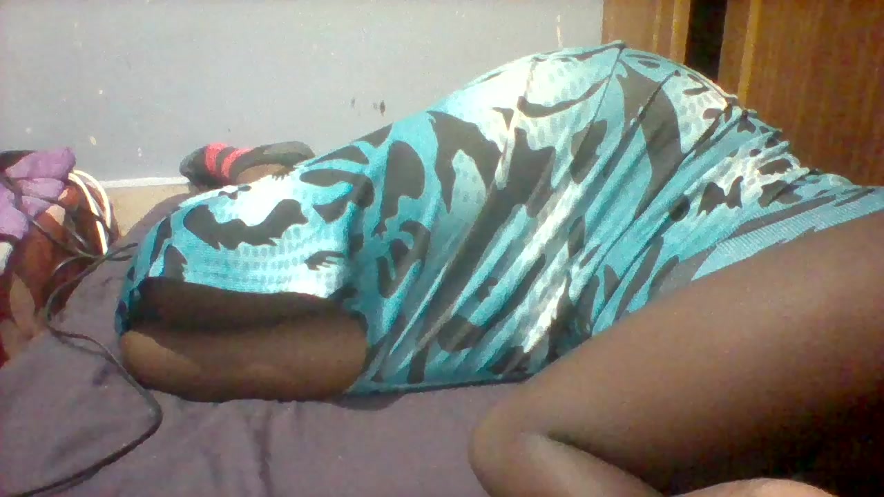 Shania_lover Live Cam Screenshot – 2025-09-13 15:57:46