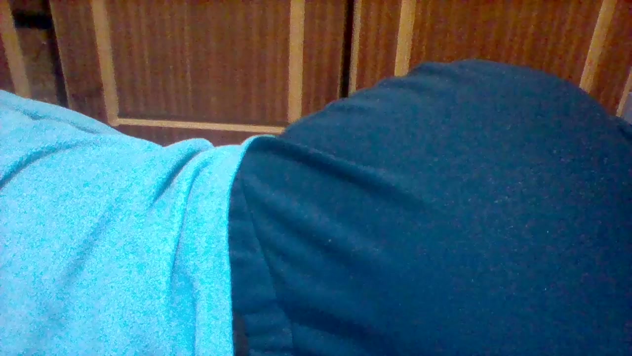 Shania_lover Live Cam Screenshot – 2025-09-15 01:48:51
