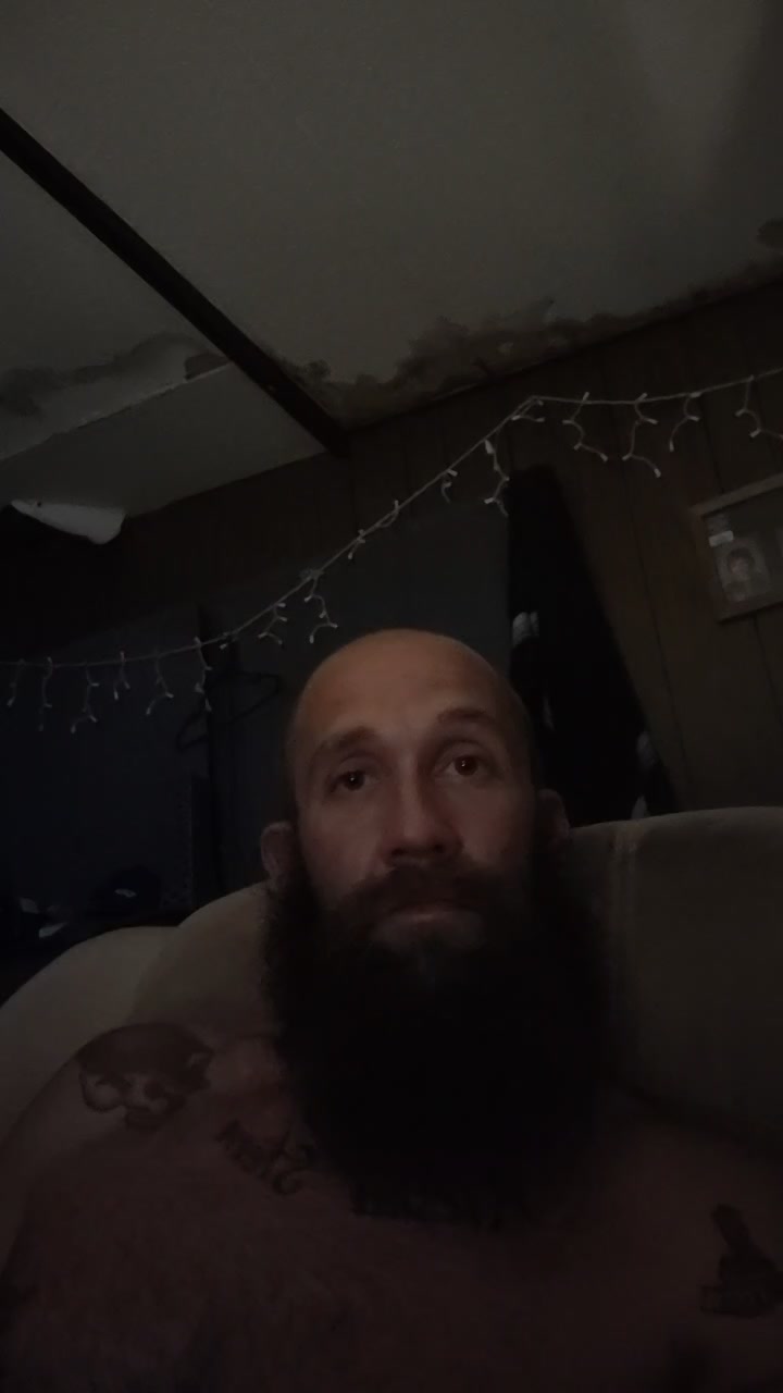 Smokiethesub Live Cam Screenshot – 2025-08-30 02:20:59
