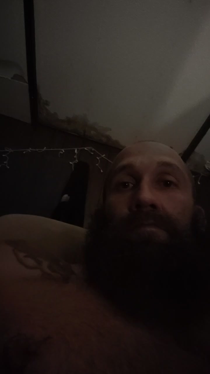 Smokiethesub Live Cam Screenshot – 2025-08-30 02:21:03