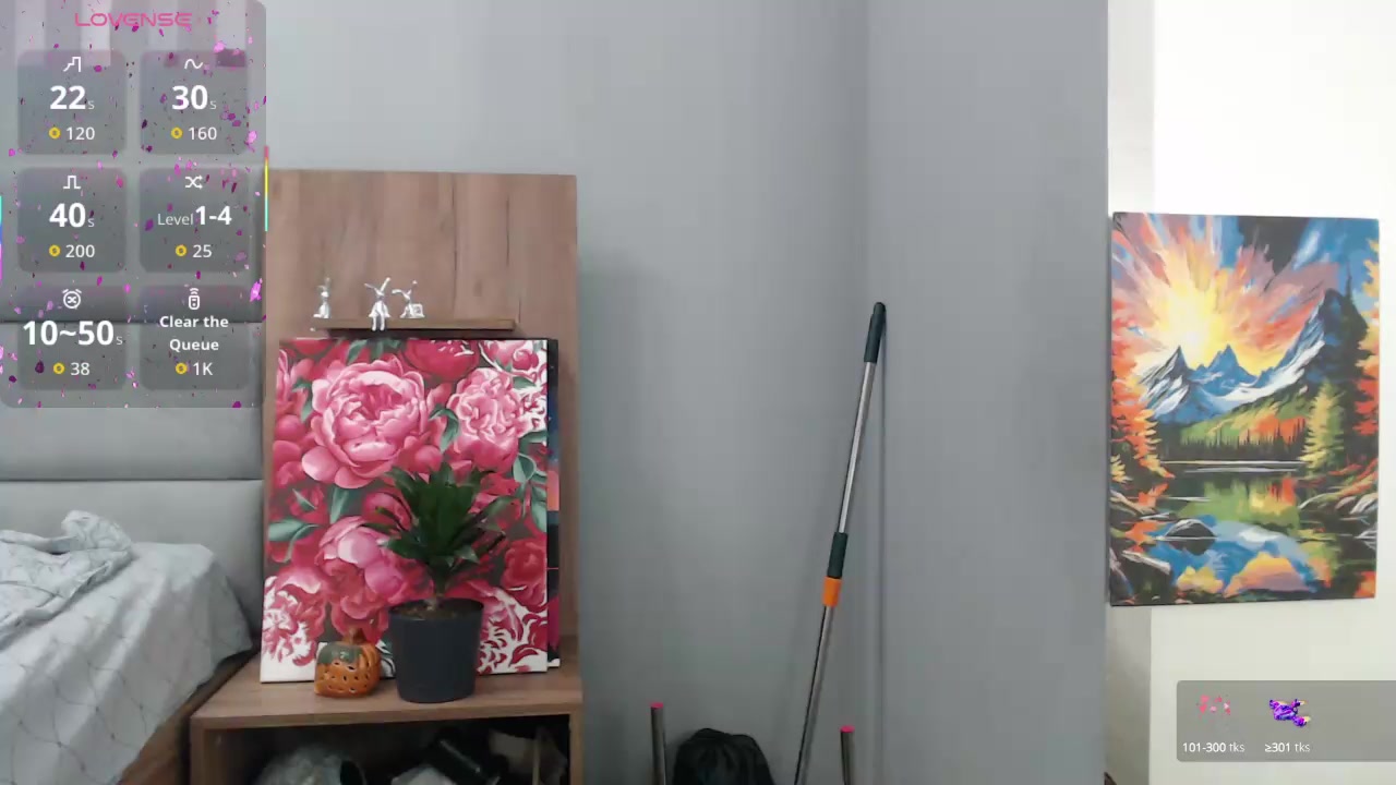 StacyDavise_ Live Cam Screenshot – 2025-08-14 20:14:02