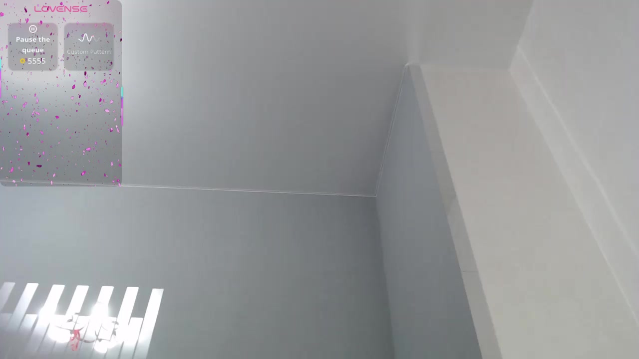 StacyDavise_ Live Cam Screenshot – 2025-08-15 21:44:22