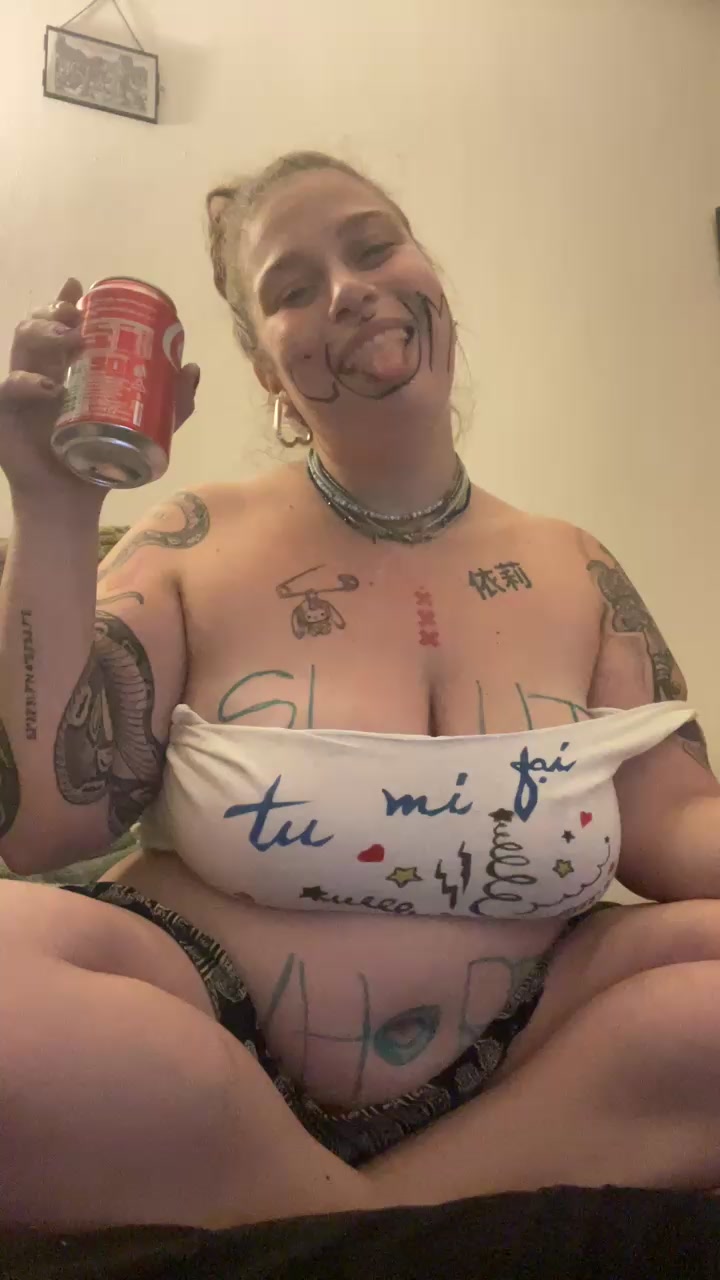 Streetslutblue Live Cam Screenshot – 2025-09-08 21:32:14