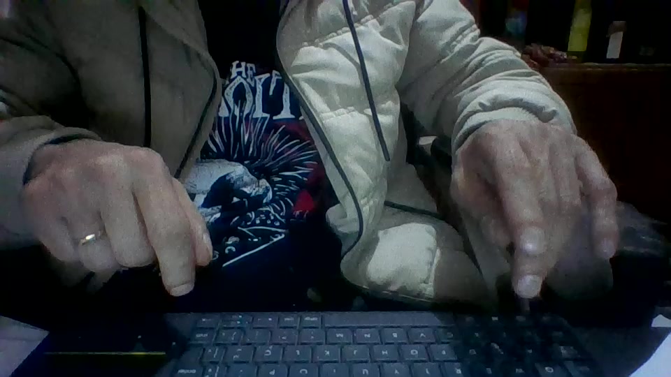SurfBigDick Live Cam Screenshot – 2025-08-19 06:24:23