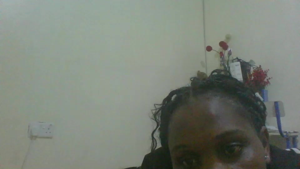 Sweet_b93 Live Cam Screenshot – 2025-08-08 22:29:27