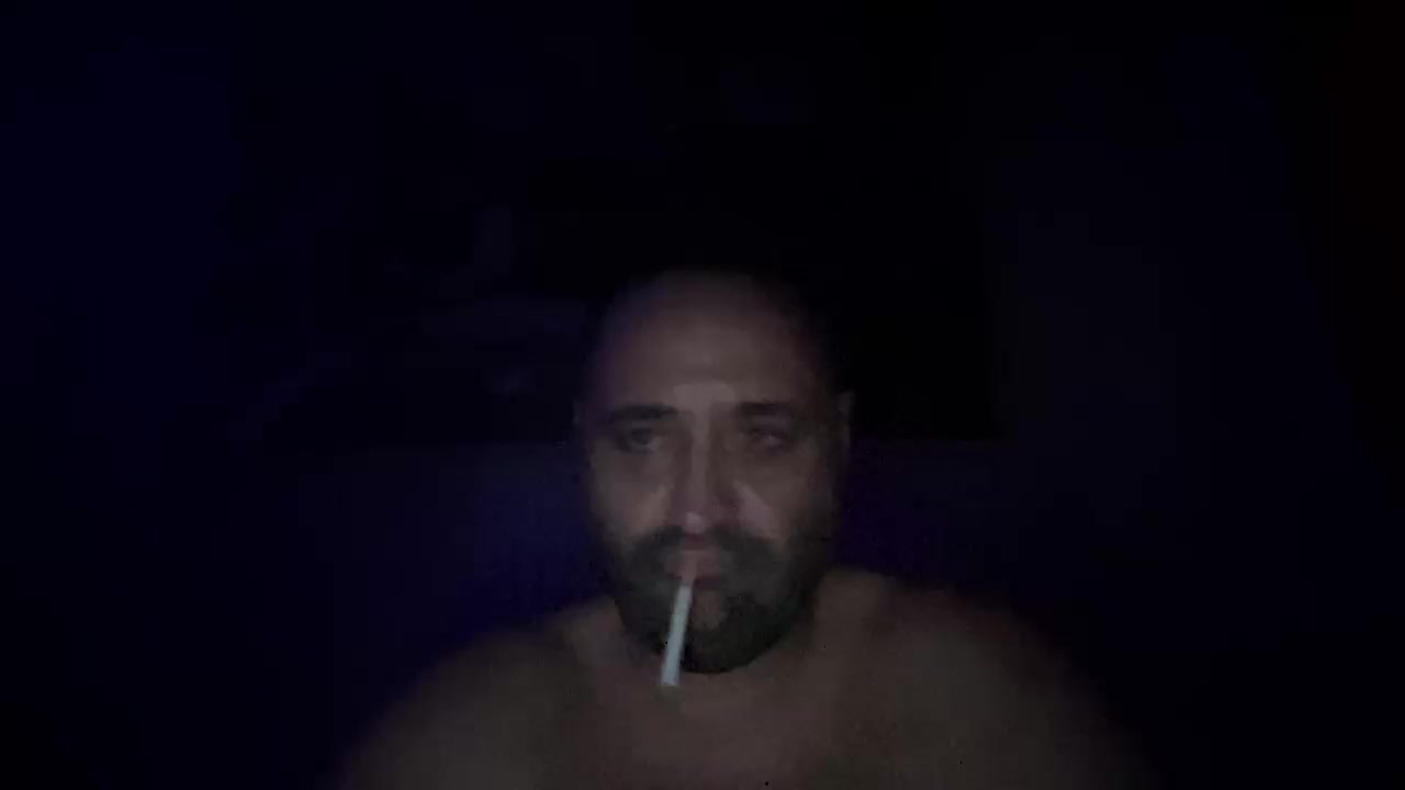 THREEFRIENDHIT Live Cam Screenshot – 2025-09-12 07:49:36