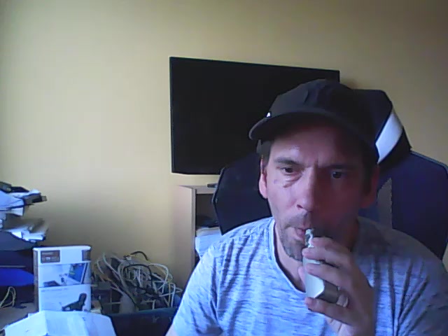 TangaTyp Live Cam Screenshot – 2025-08-26 12:52:57