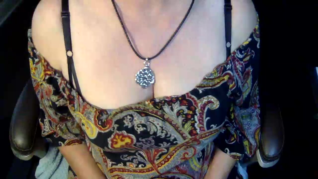 Tessa_Foxxx Live Cam Screenshot – 2025-08-07 00:23:37