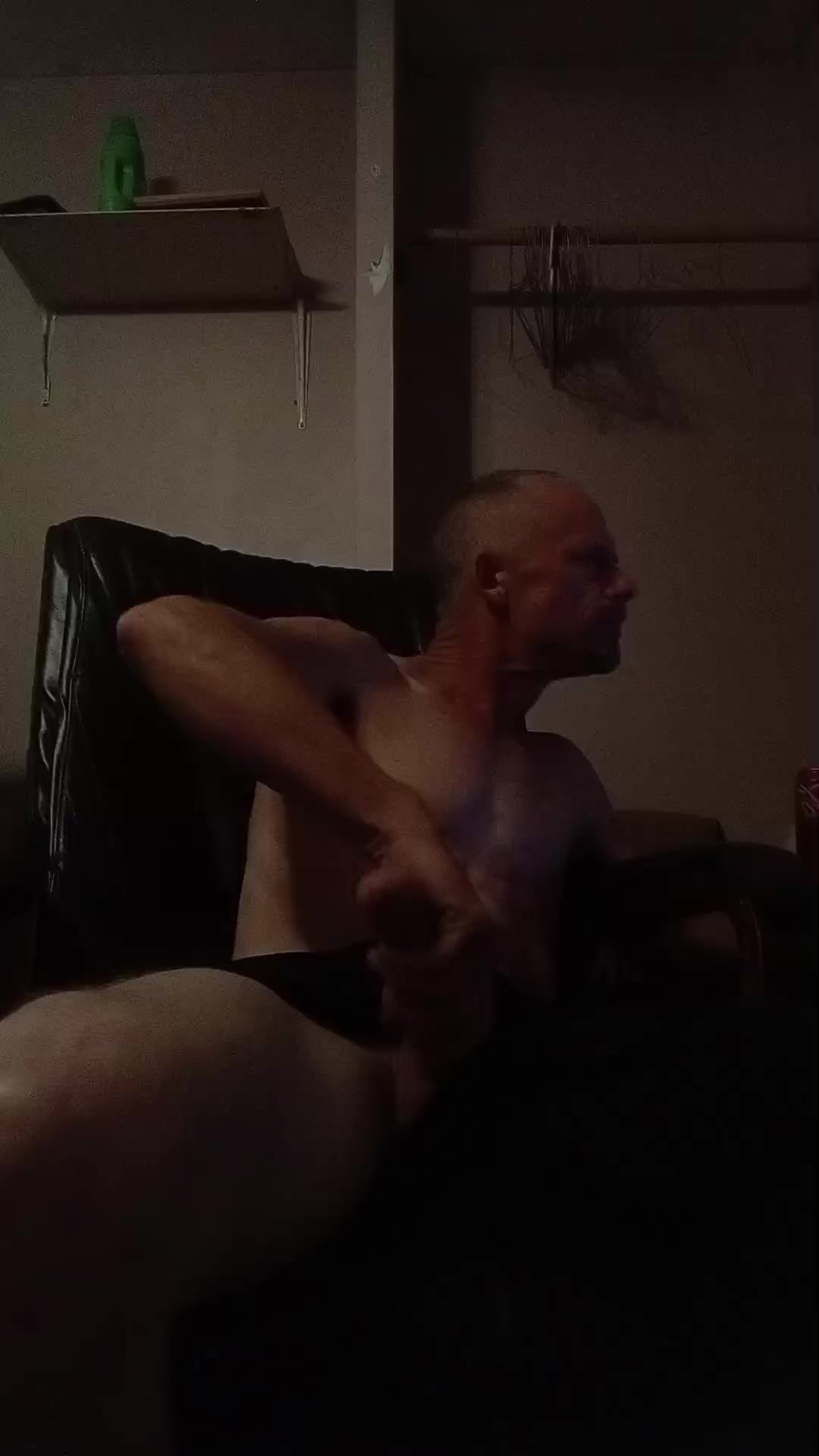 Texasbestest Live Cam Screenshot – 2025-08-04 19:53:48
