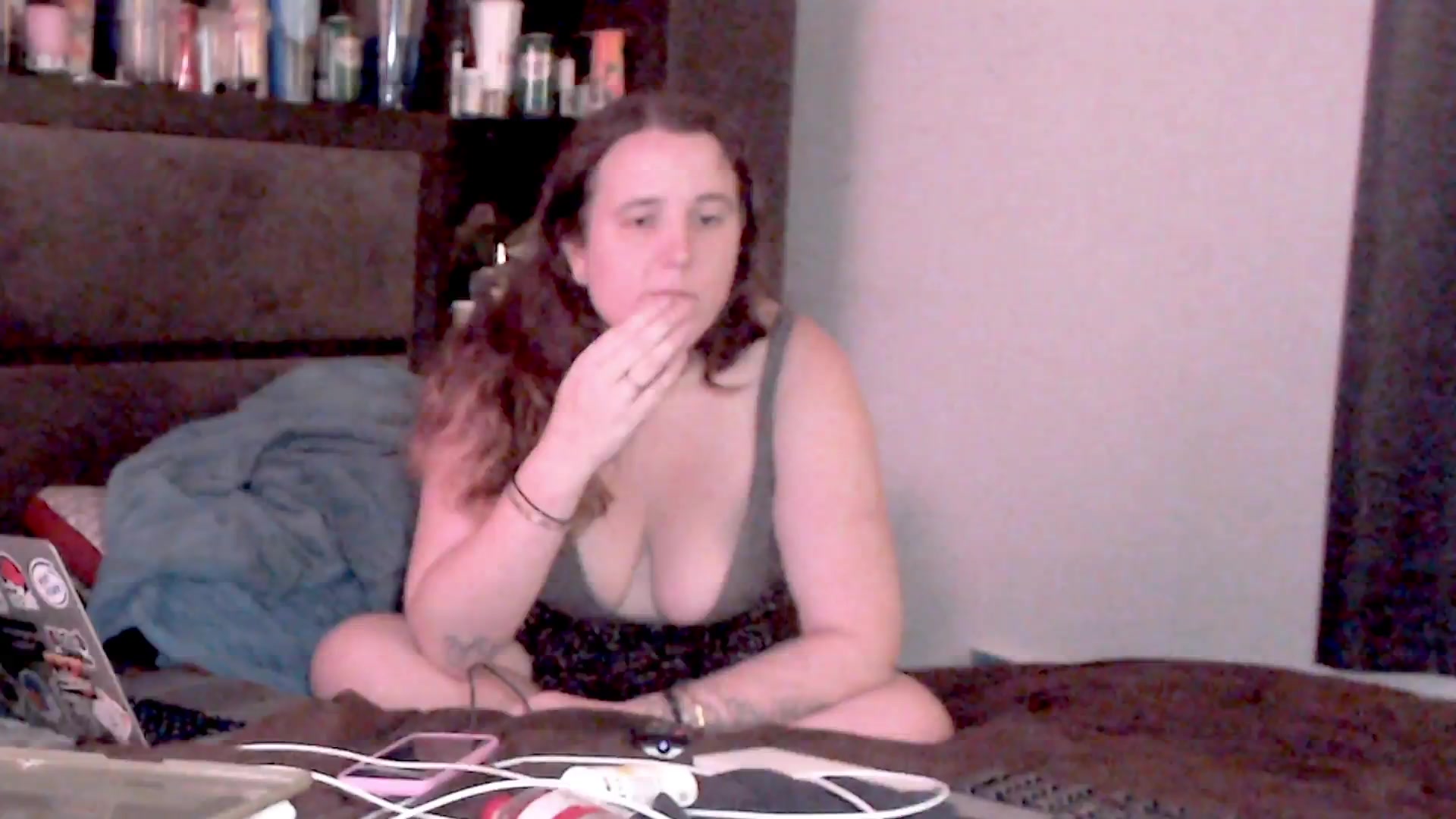 ThatSassyCouple Live Cam Screenshot – 2025-08-25 02:49:03