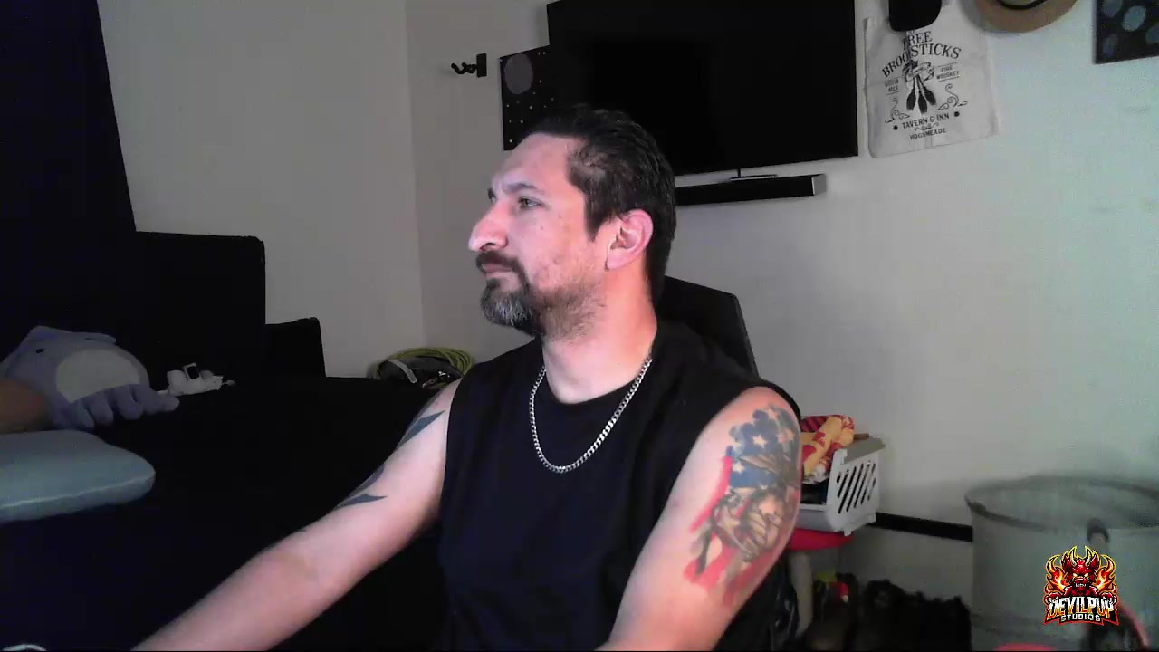 TheDevilPup75 Live Cam Screenshot – 2025-08-15 18:01:57