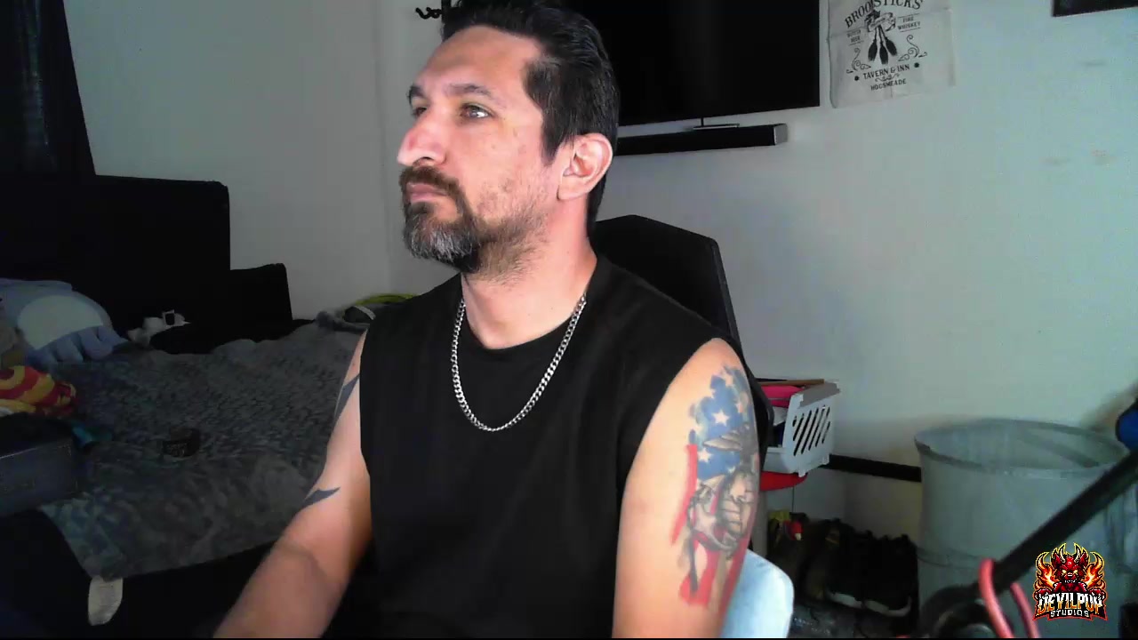 TheDevilPup75 Live Cam Screenshot – 2025-08-16 14:58:37