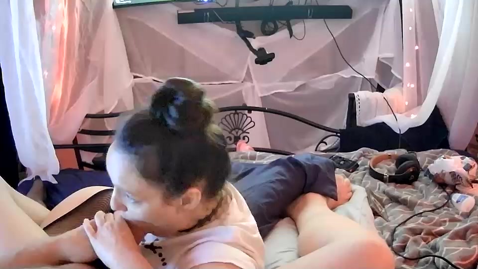 TheIncognitos Live Cam Screenshot – 2025-09-10 09:20:55