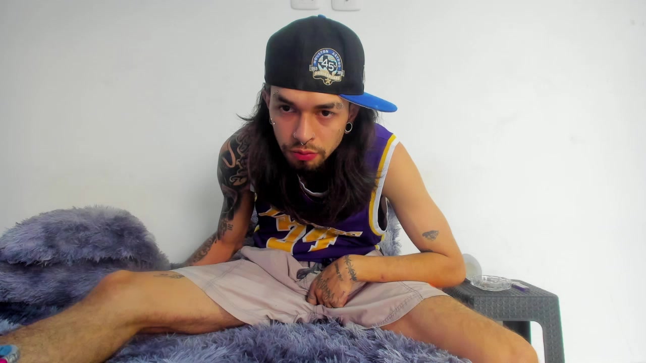 Theferxxo Live Cam Screenshot – 2025-08-14 22:33:25