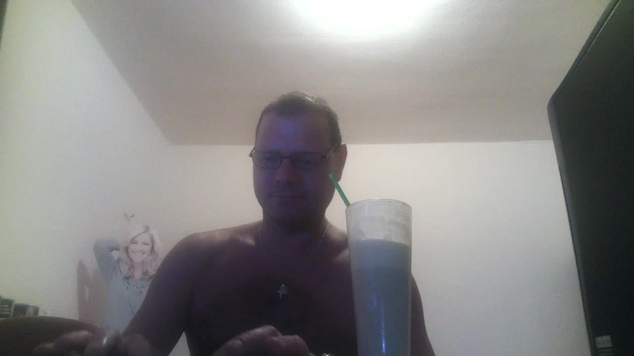 Tieger27 Live Cam Screenshot – 2025-08-09 01:09:06
