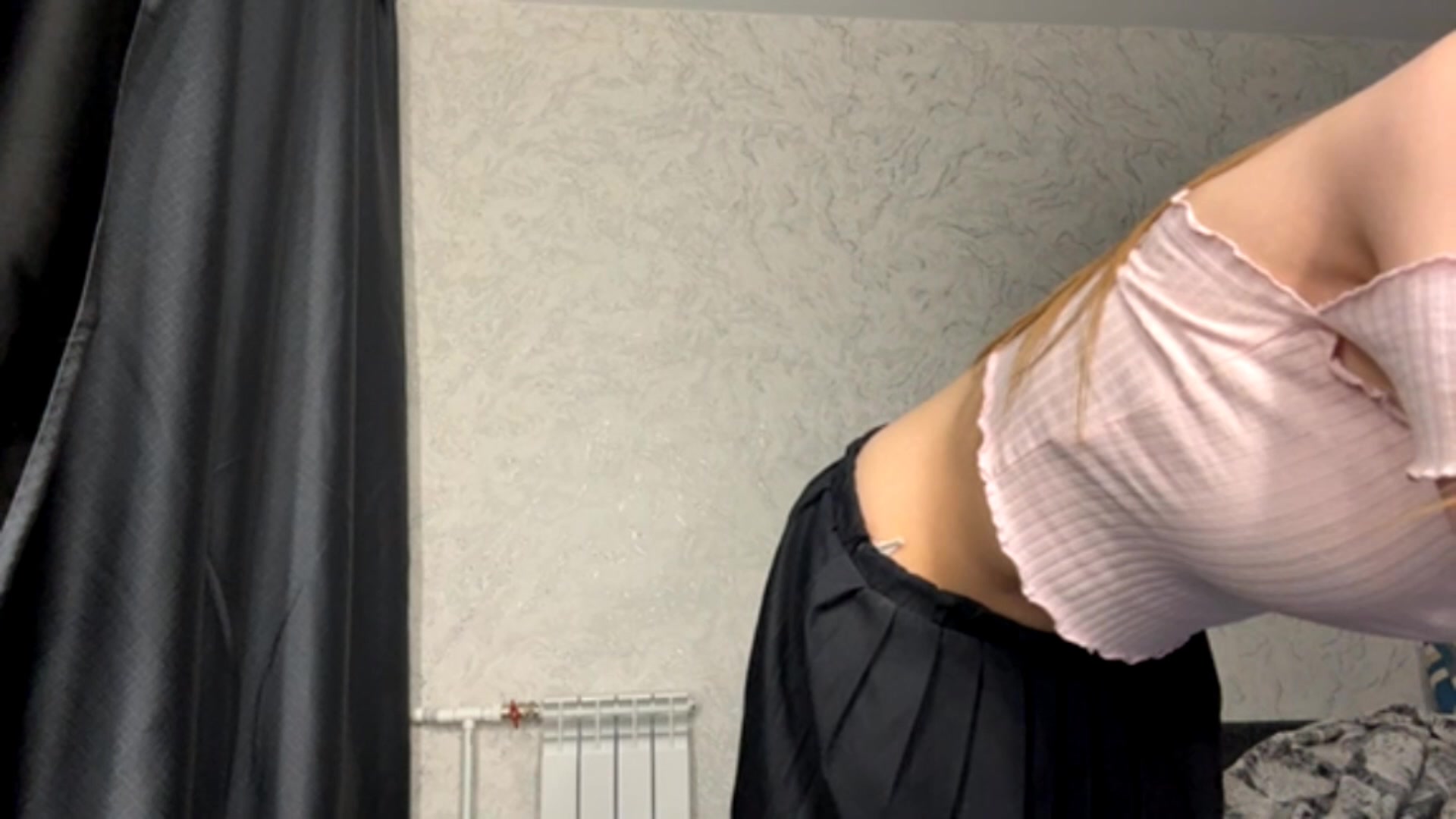 ToniRaif Live Cam Screenshot – 2025-08-05 16:00:15