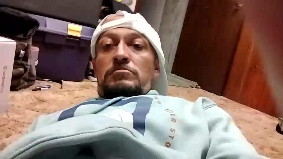 TonySpliff Live Cam Screenshot – 2025-08-03 15:38:37