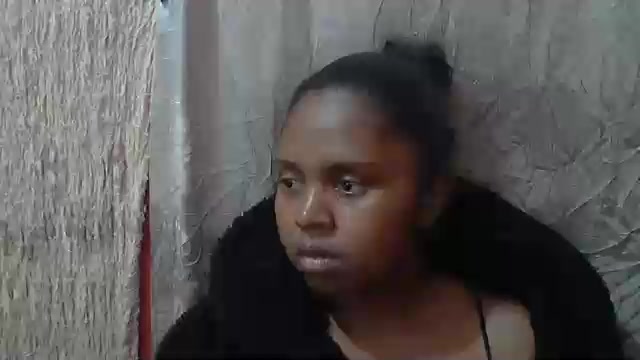 VanessaBrooks Live Cam Screenshot – 2025-08-19 17:18:02