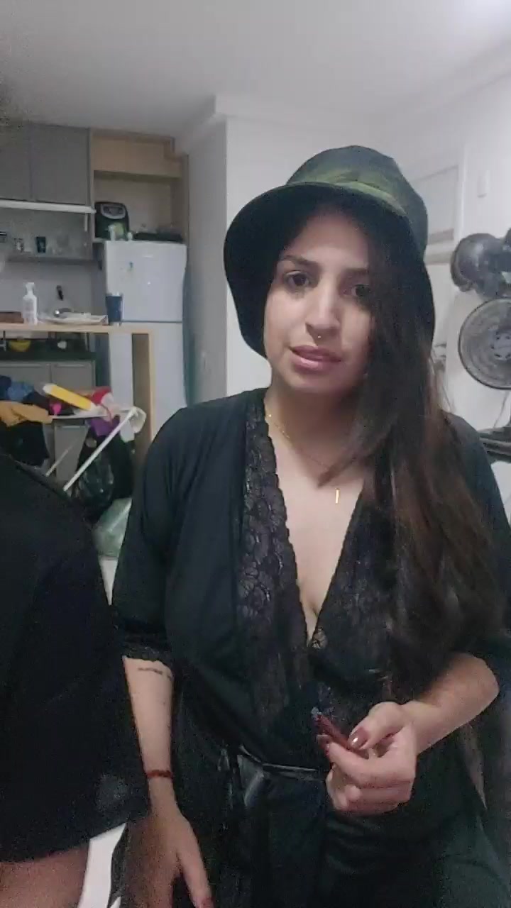 Venusfatality Live Cam Screenshot – 2025-10-11 04:41:25