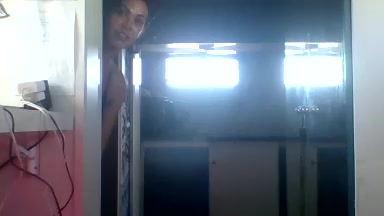 Veronnaink Live Cam Screenshot – 2025-10-21 17:31:10