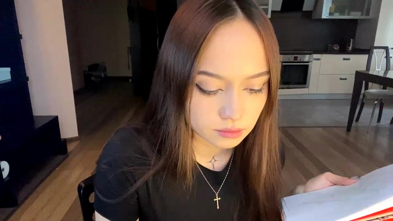 VickieStahl Live Cam Screenshot – 2025-09-09 10:42:57