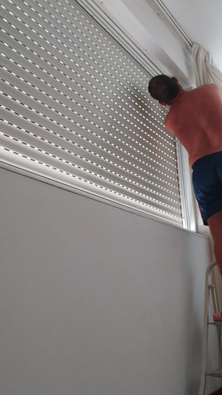 Vigues Live Cam Screenshot – 2025-08-27 10:01:16