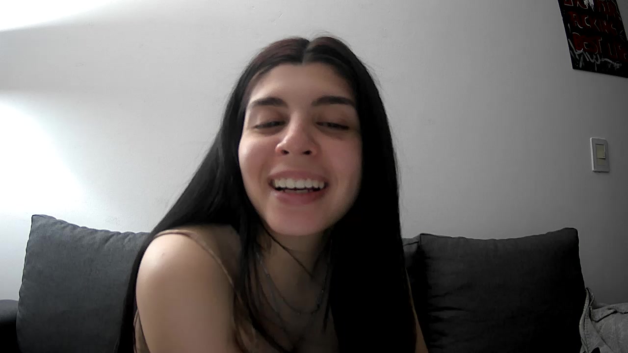 Violetazein Live Cam Screenshot – 2025-10-10 04:53:12