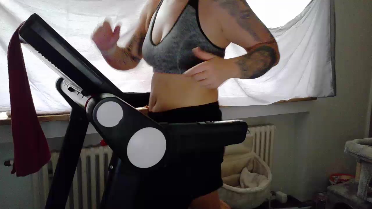 WetGerman Live Cam Screenshot – 2025-08-28 13:08:33