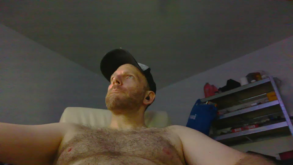 YANN_36 Live Cam Screenshot – 2025-08-28 07:35:08