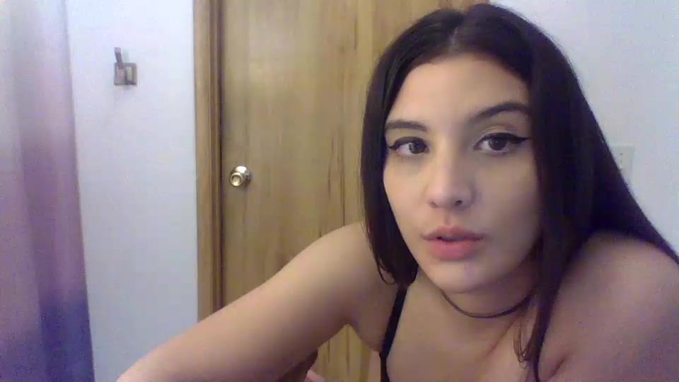 YourCamSlutt Live Cam Screenshot – 2025-09-02 11:40:31