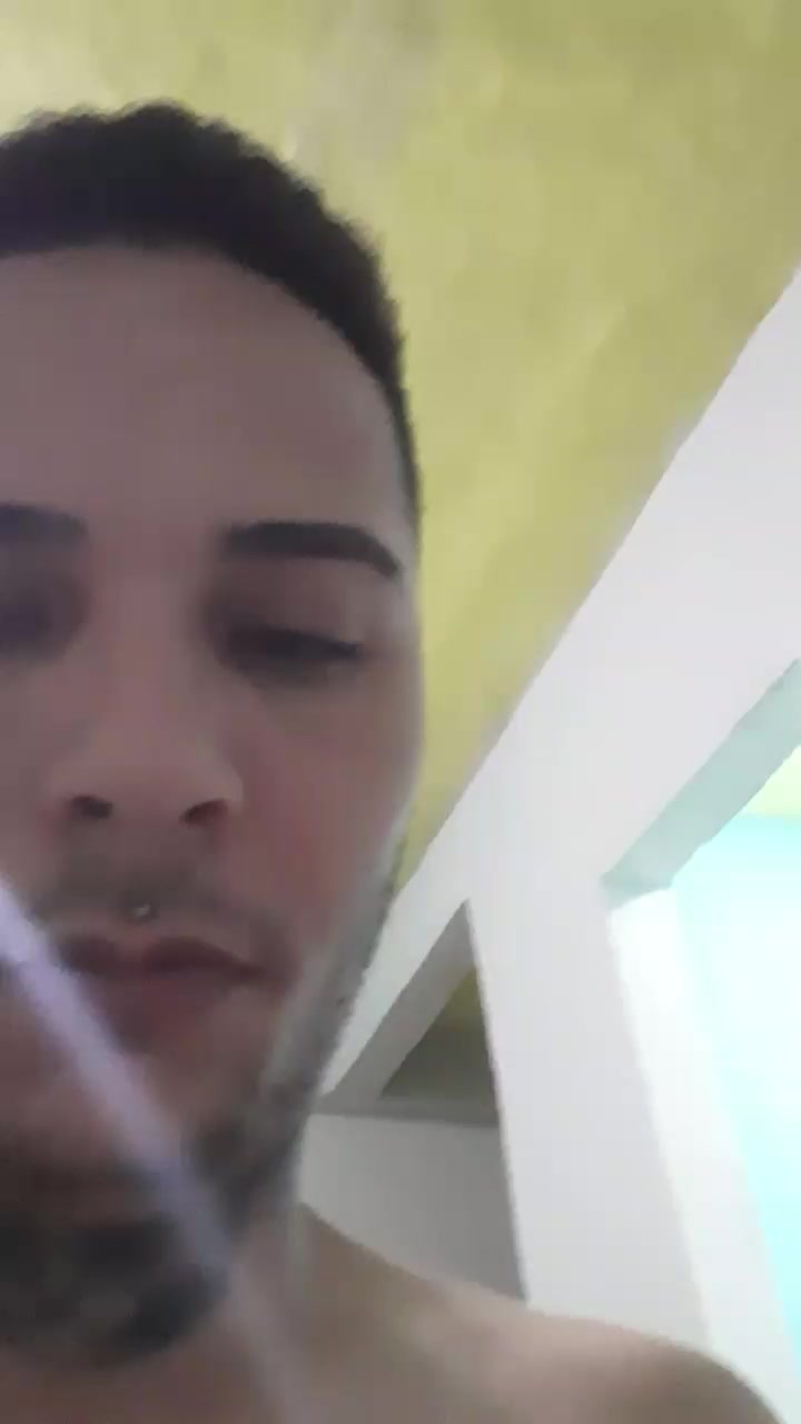 Yunglil777 Live Cam Screenshot – 2025-08-16 01:20:47