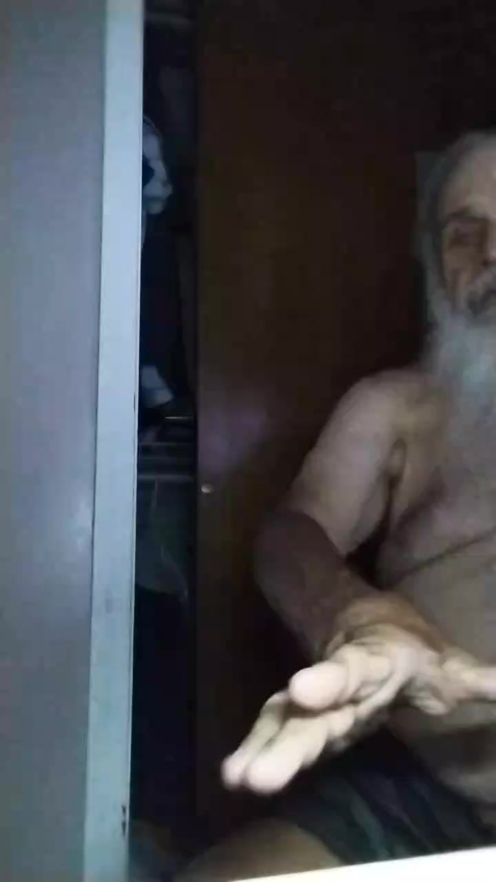 ZorroFan Live Cam Screenshot – 2025-08-06 03:10:59