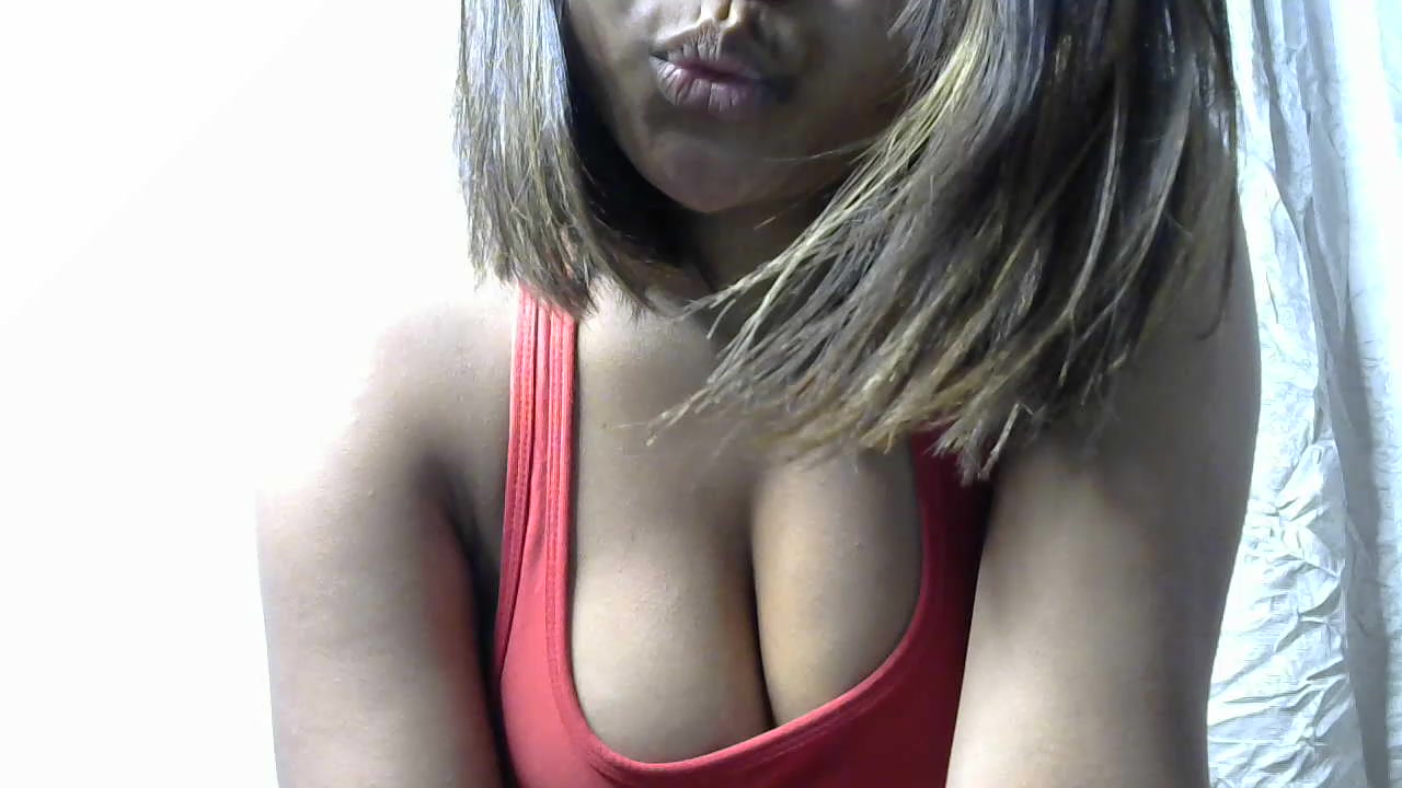 aaaah_sexy25 Live Cam Screenshot – 2025-08-25 17:37:45