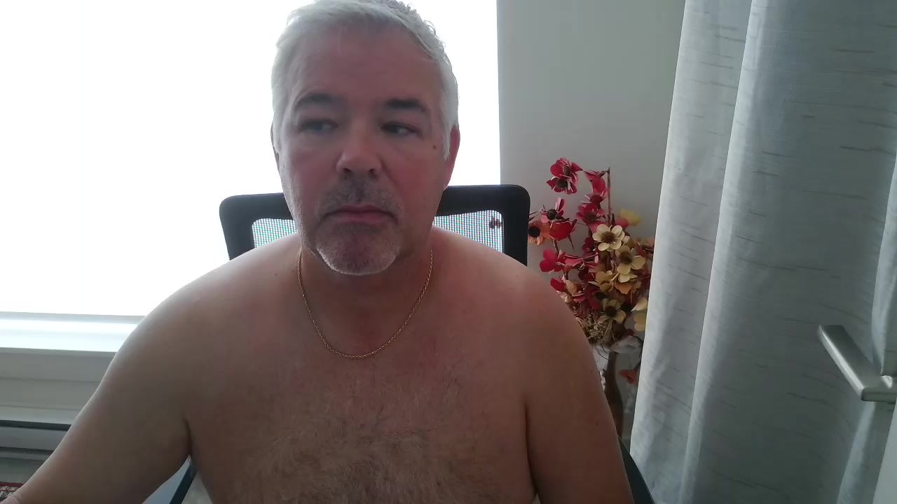 aarosteev Live Cam Screenshot – 2025-08-14 13:52:47