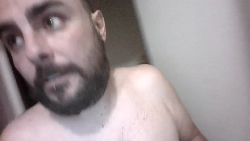 adeptedufist02 Live Cam Screenshot – 2025-08-30 00:03:18