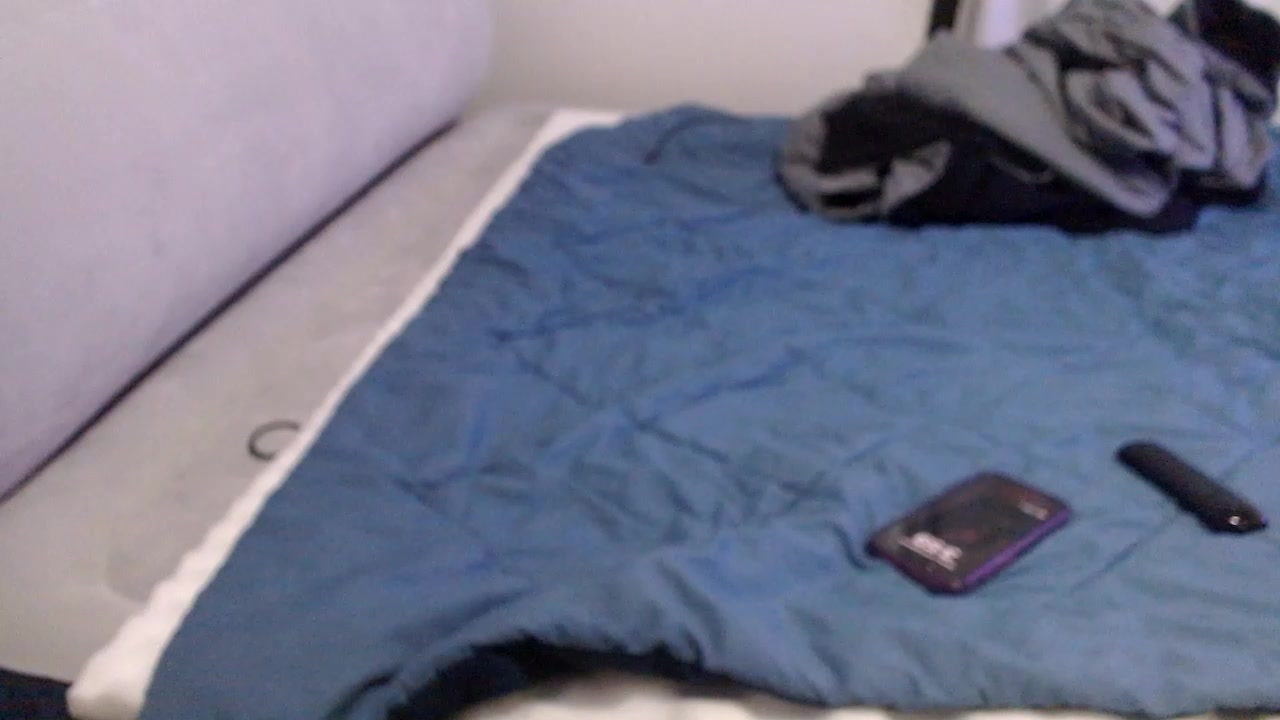 adriyepez1998 Live Cam Screenshot – 2025-09-12 20:59:39