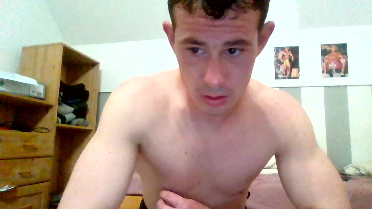 alex18079 Live Cam Screenshot – 2025-08-08 17:42:00