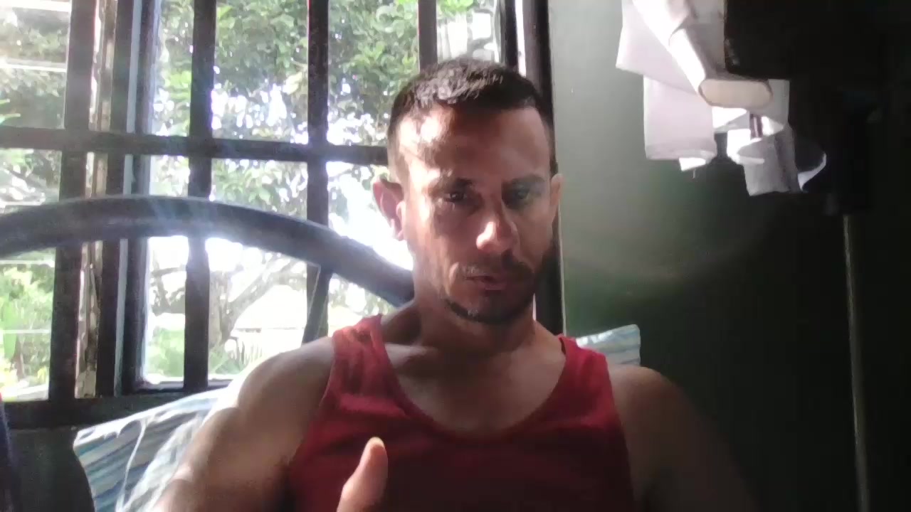 alextico1 Live Cam Screenshot – 2025-08-22 13:14:17