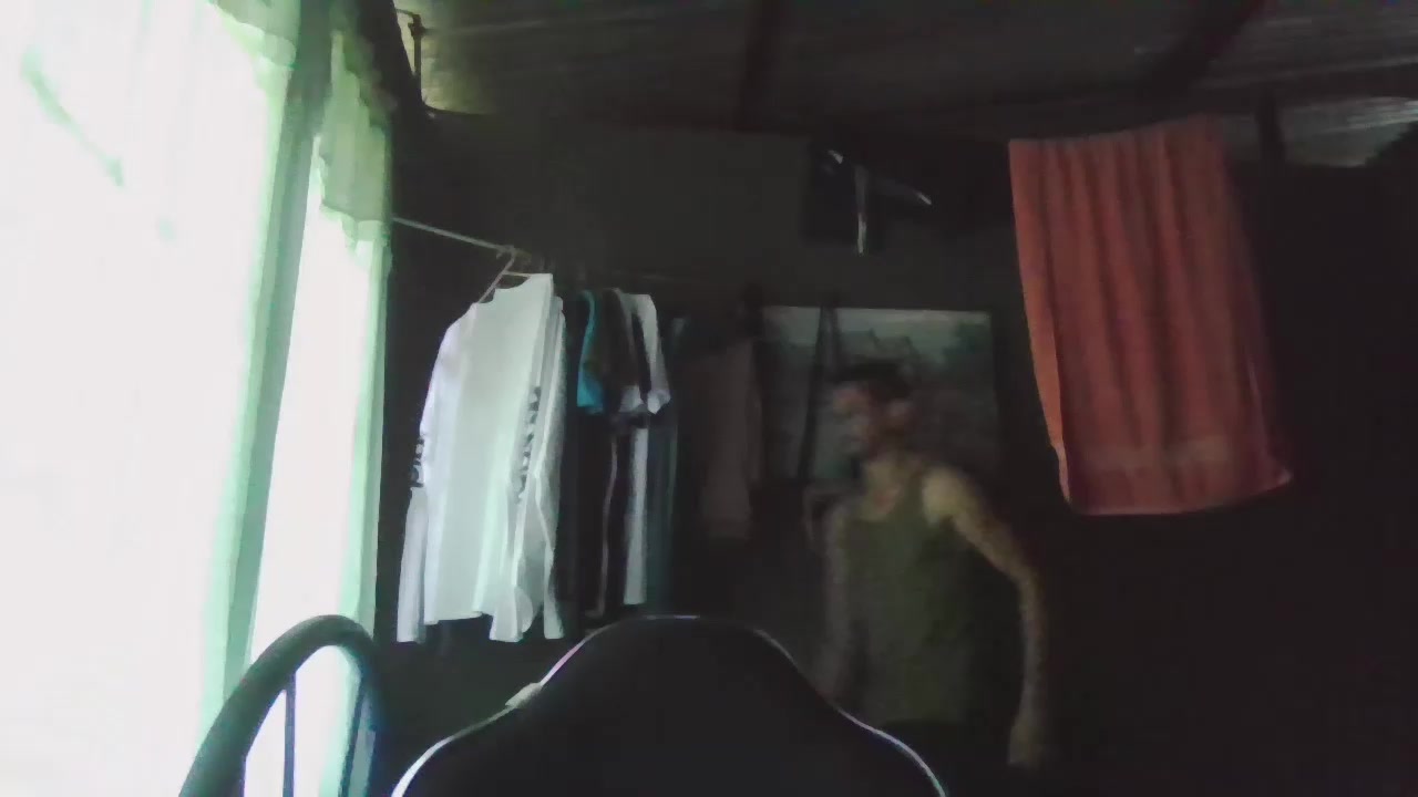 alextico1 Live Cam Screenshot – 2025-08-29 14:06:29