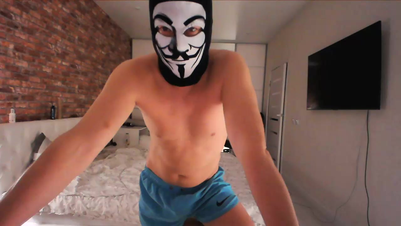alexxxx1086 Live Cam Screenshot – 2025-08-12 22:17:09
