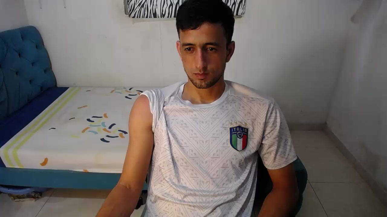 alfhaxxx1 Live Cam Screenshot – 2025-08-04 17:03:27