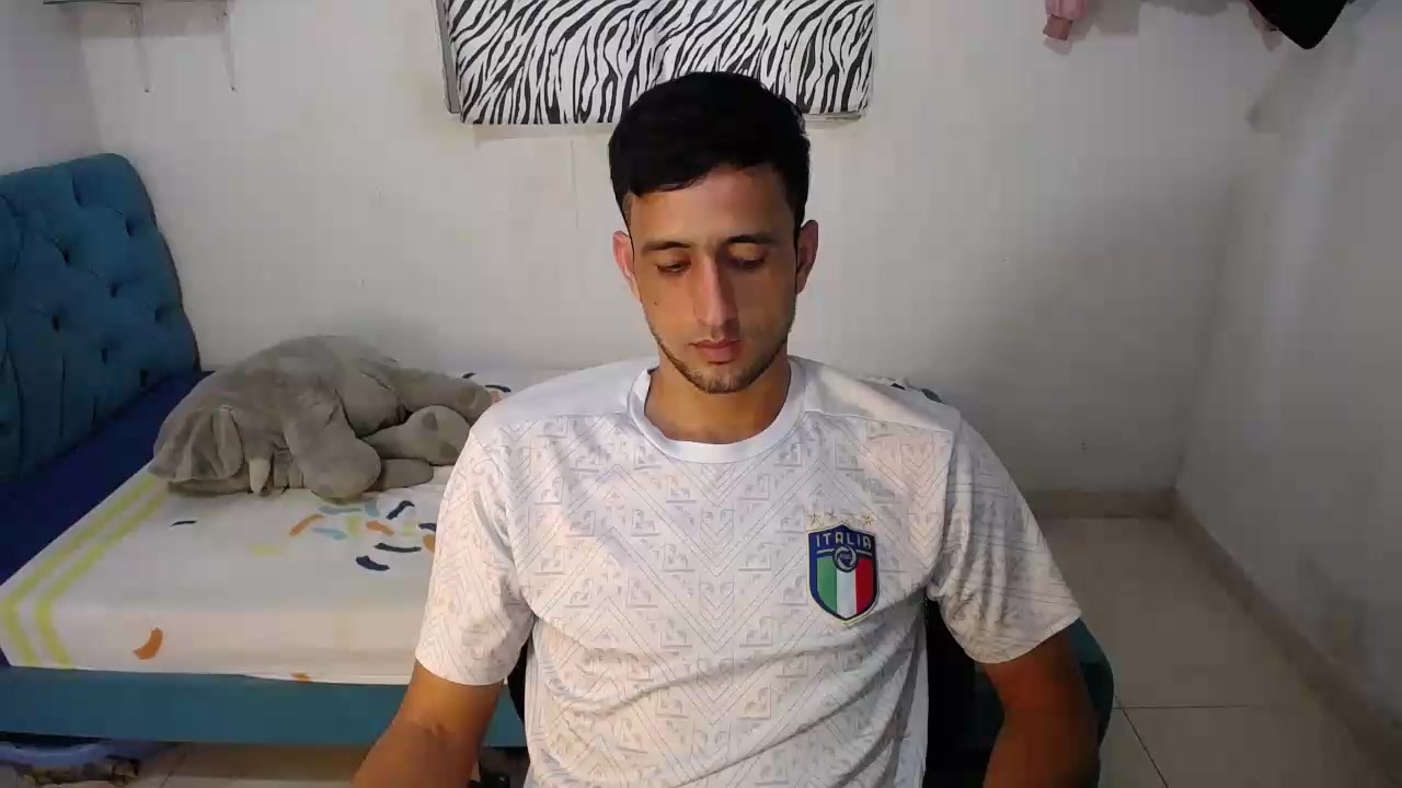alfhaxxx1 Live Cam Screenshot – 2025-08-04 17:21:16